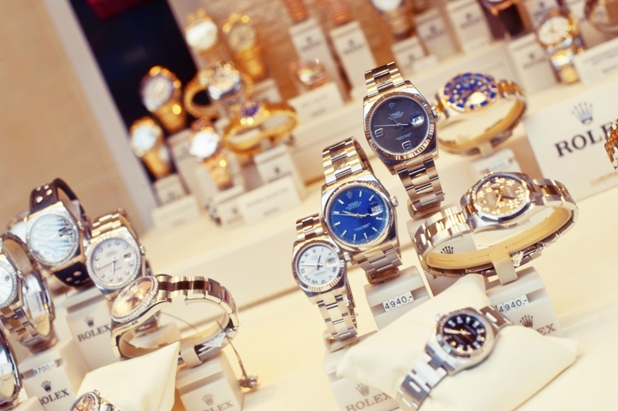 What Watches are the Most Prestigious in the World of High-end Watches? | The Watch Buyers Group