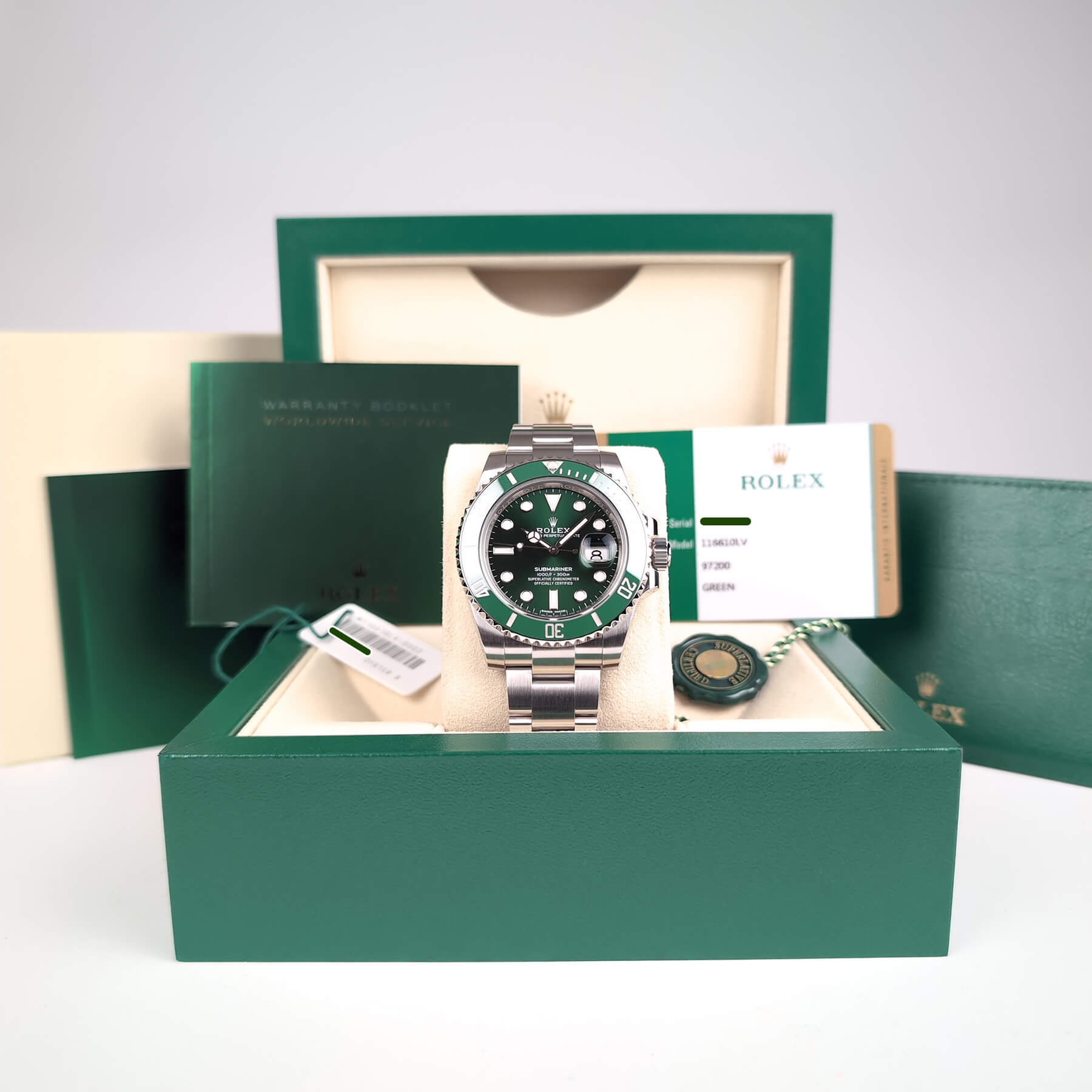 Rolex Submariner Date116610LV